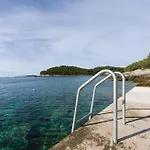 Mario With Pool By Guide Apartman Blato (Korcula)
