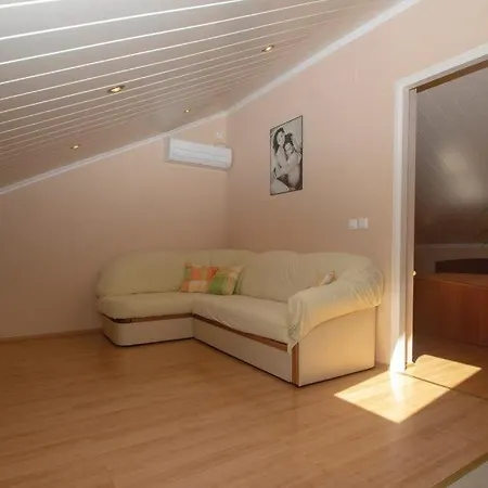 Apartmán Mario With Pool By Guide