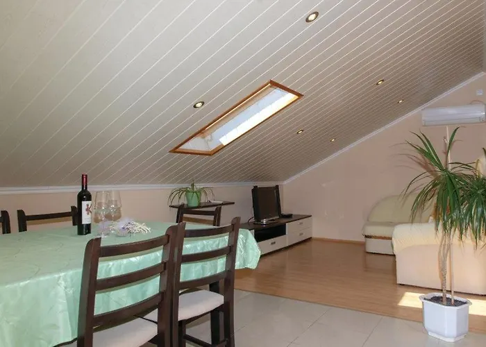 Mario With Pool By Guide Apartamento Blato (Korcula)